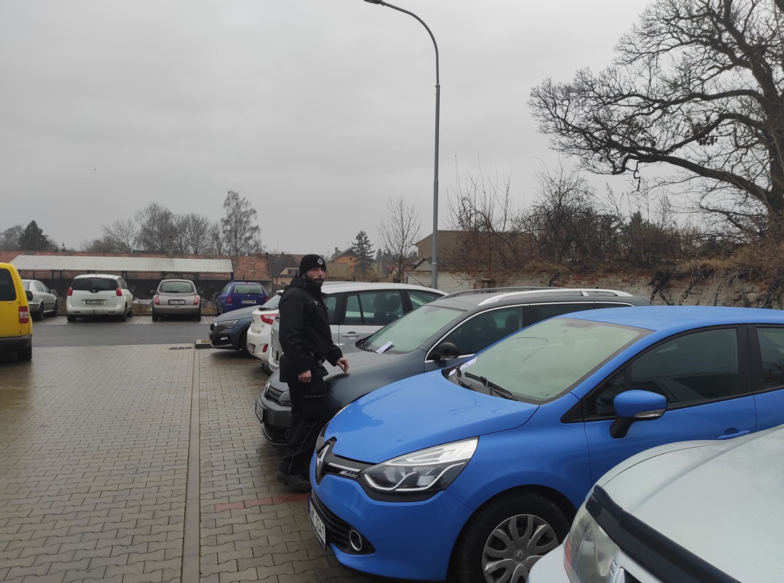 Auto není trezor