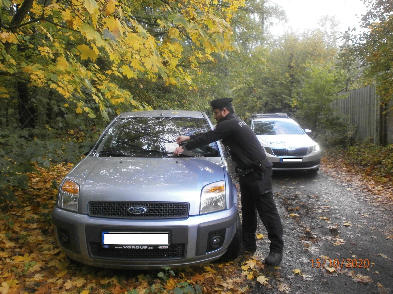 Auto není trezor