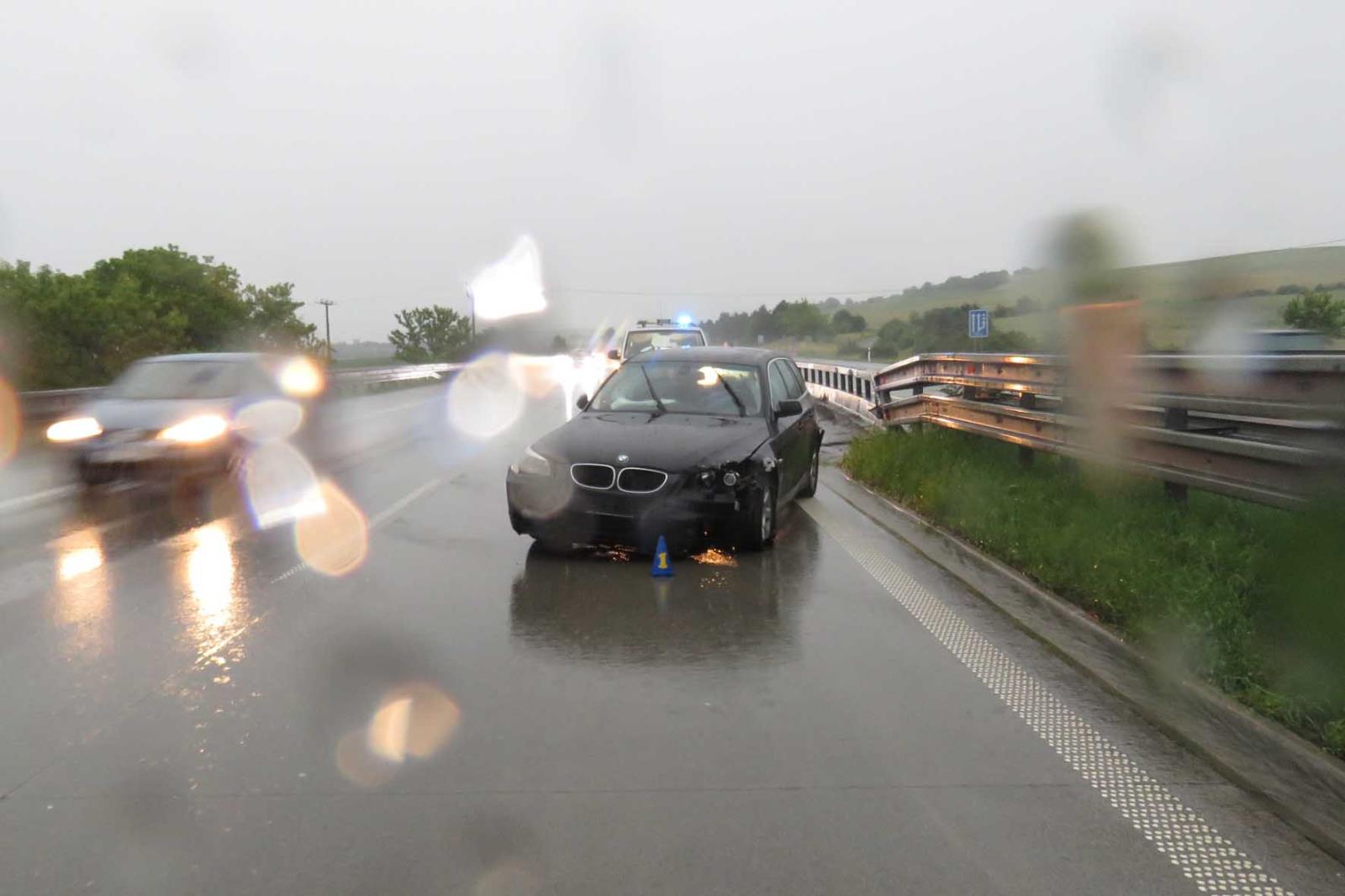 BMW3.jpg