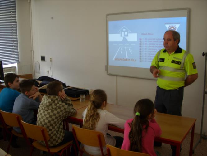 Beseda ve škole