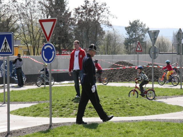 Bezpečné jaro 2010 Radotín 01