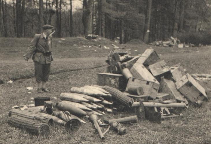 Munice zajištěná 9 května 1945 v Brně.
