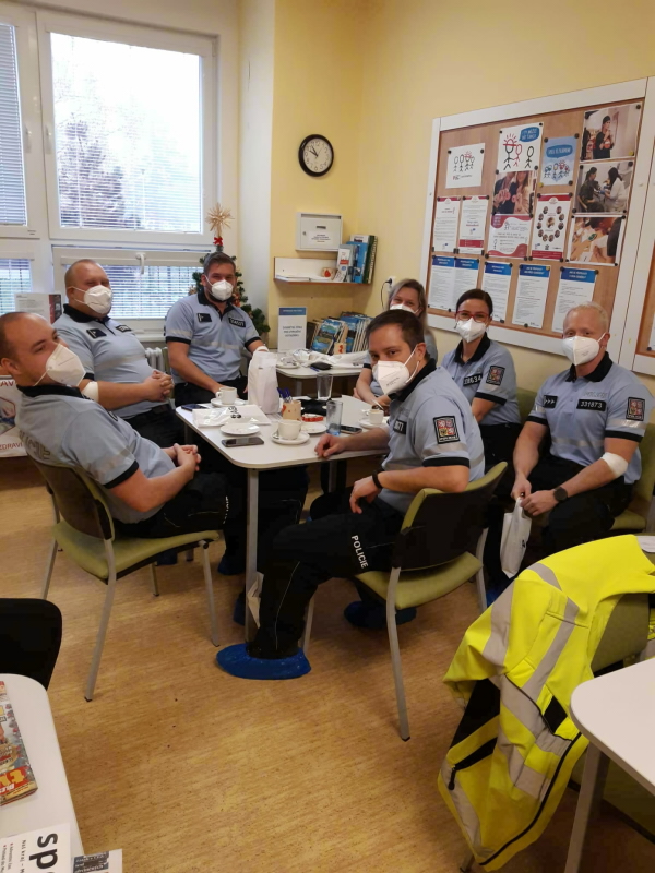 Bruntálští policisté darují krev - 04.jpg