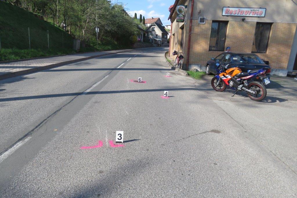 Červený Kostelec