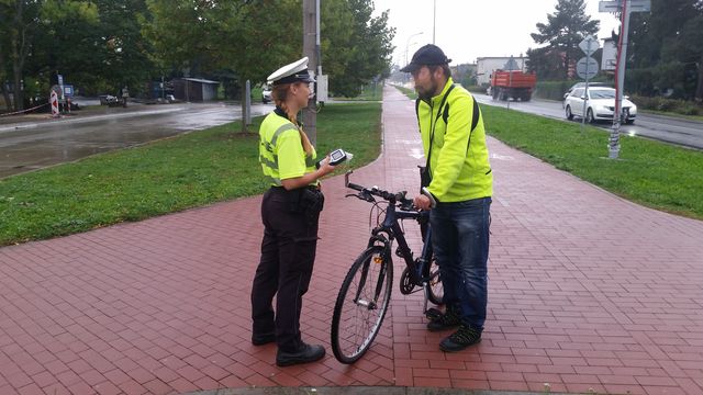 Cyklisté 1.jpg