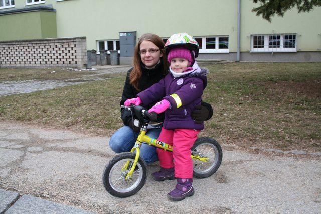 Cyklisté začátečníci.JPG