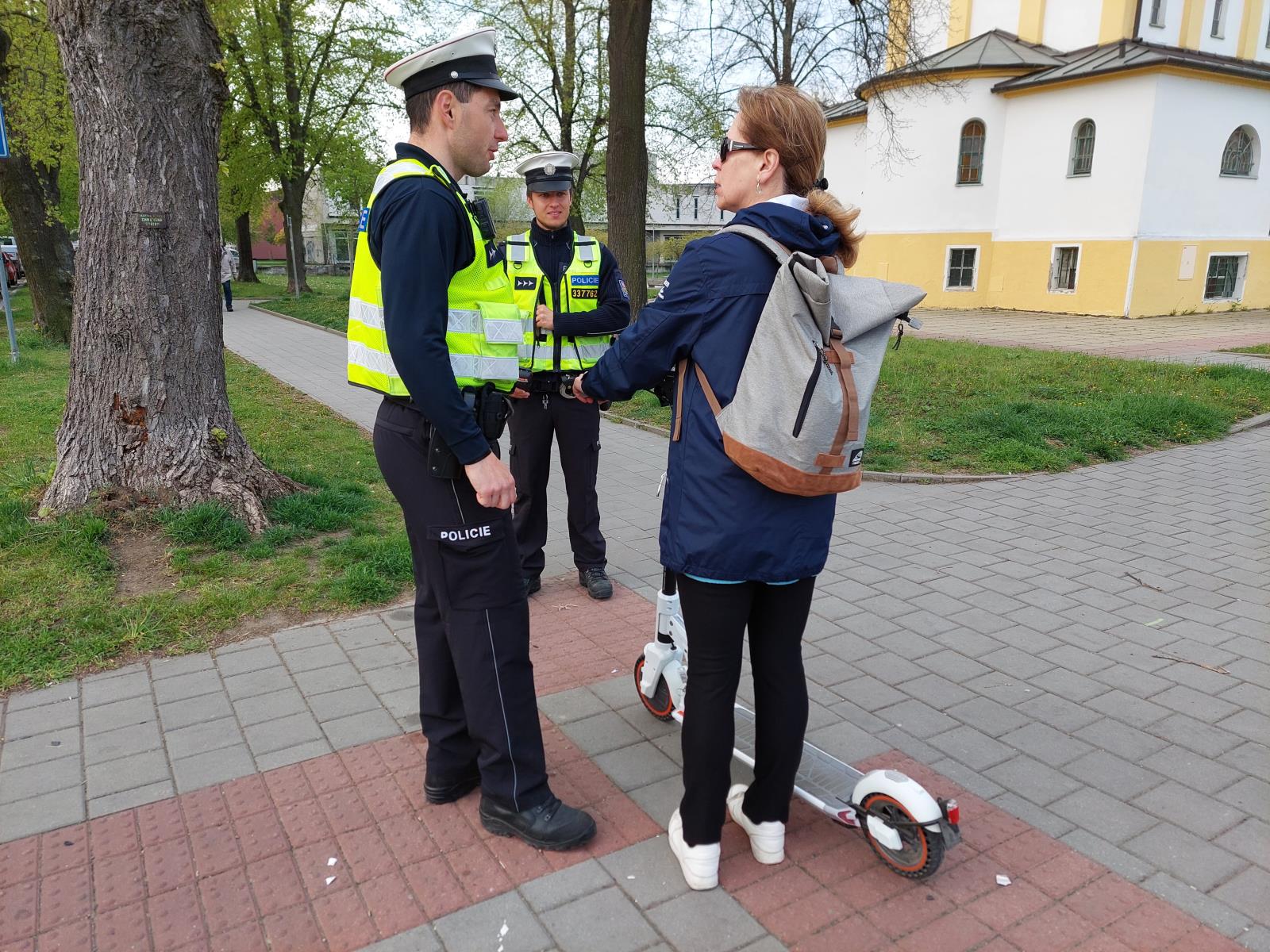 DBA - cyklisté a chodci 2