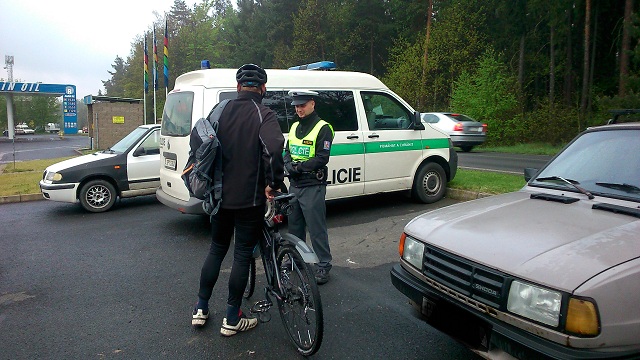 DBA cyklisté 28.4.2014 1.JPG