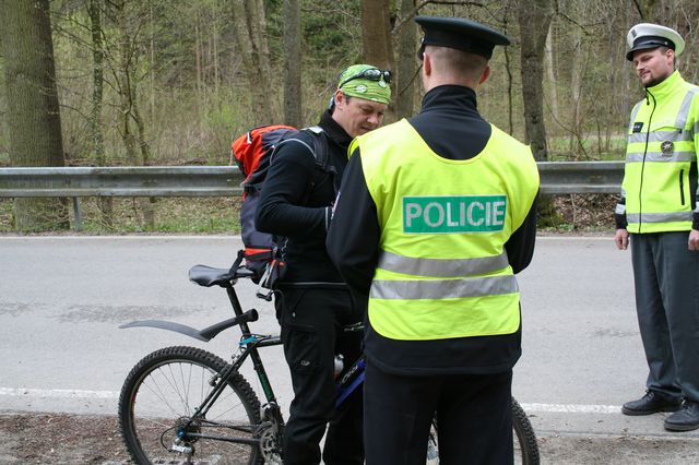 DBA cyklisti6.JPG