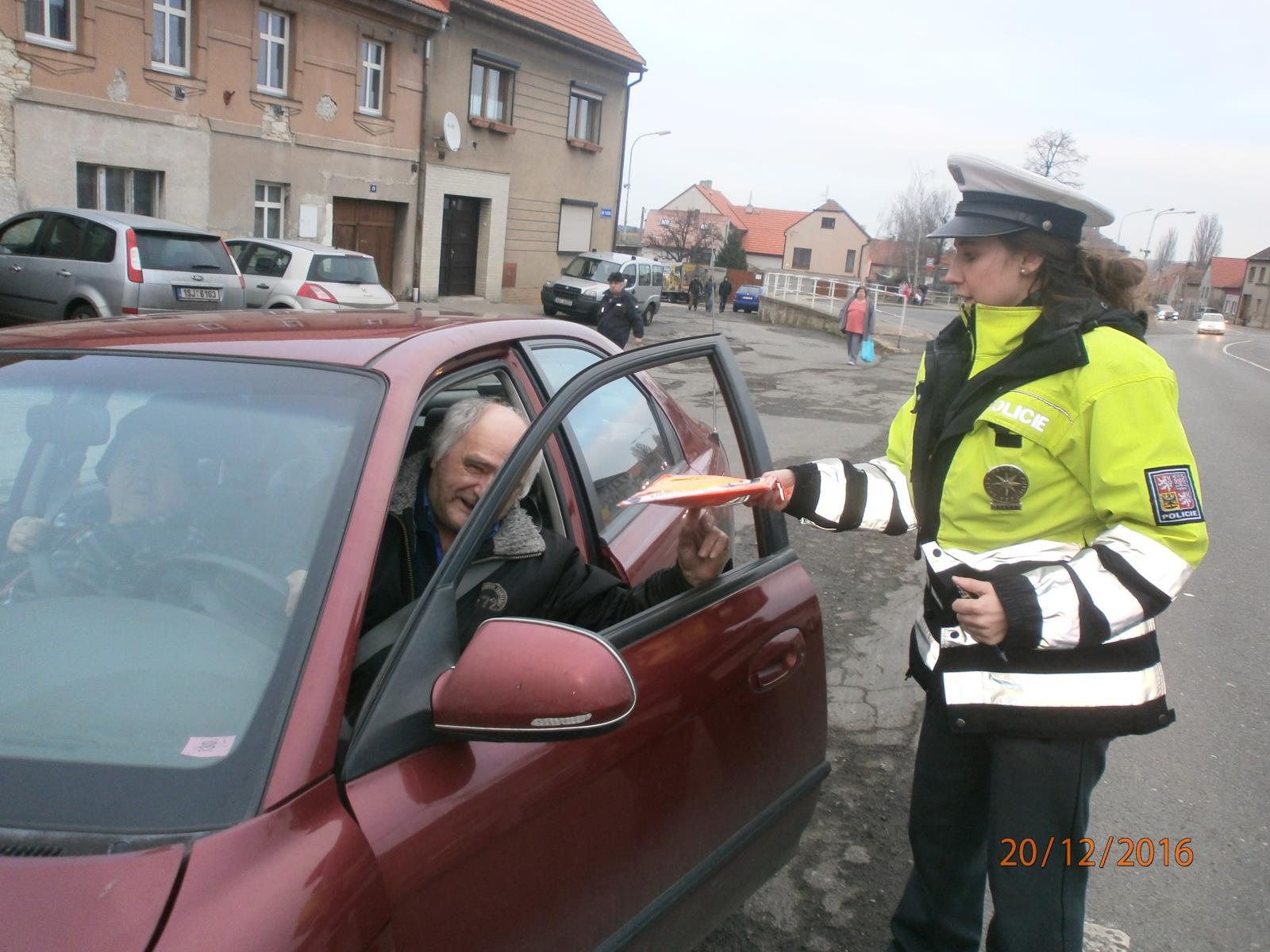 DBA - předávání reflexních vest
