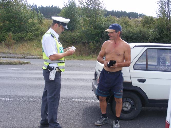 DBA s vrtulníkem - kontrola u Lotouše 016.jpg