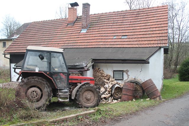DN traktor.JPG