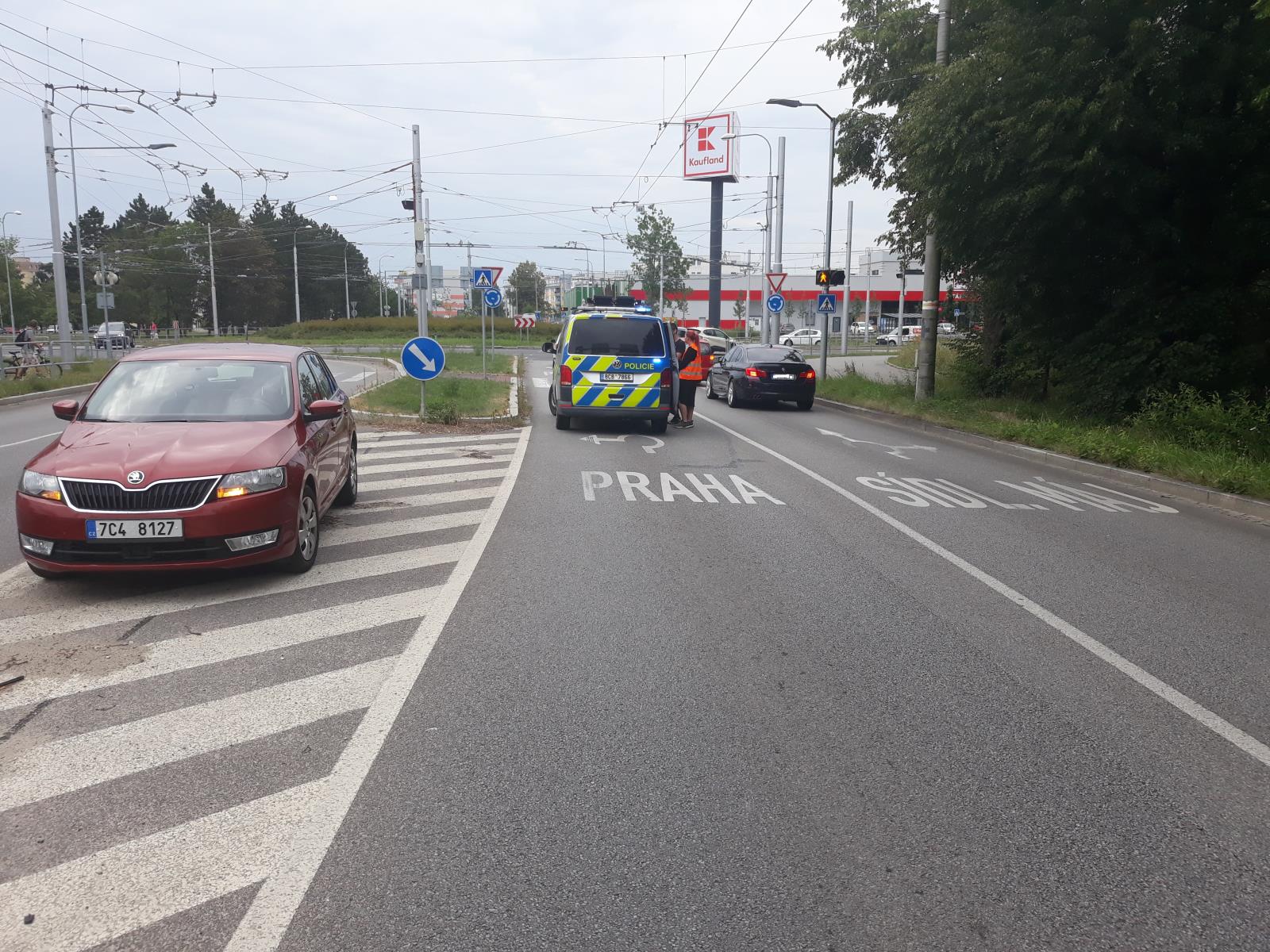 DN OA s e-koloběžkou u Kauflandu 1.