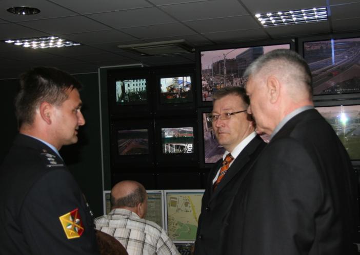 Delegace2