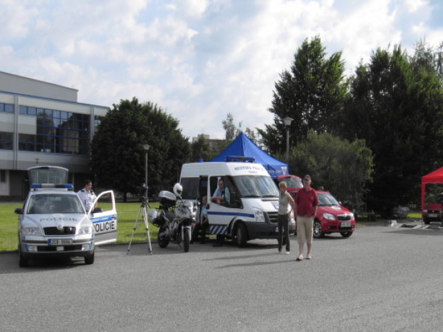 Den Besipu 2010 - 02.jpg