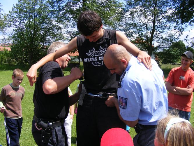 Den dětí ZŠ a MŠ Kluky - 1.6.2009 034.jpg