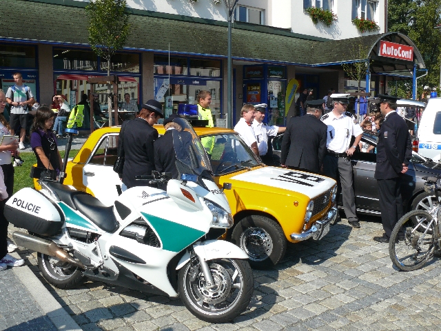 Den s IZS 2.9.2011