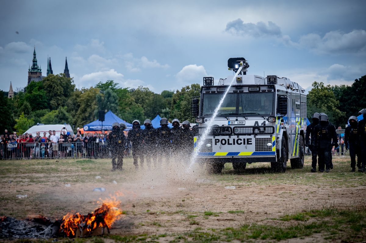 Den s PČR 15