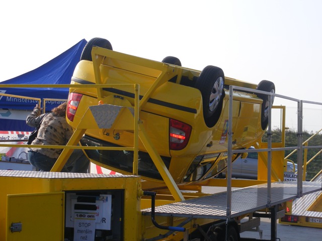 Den s kamiony 