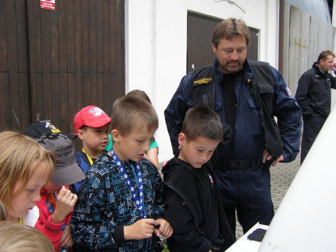 Den s policií