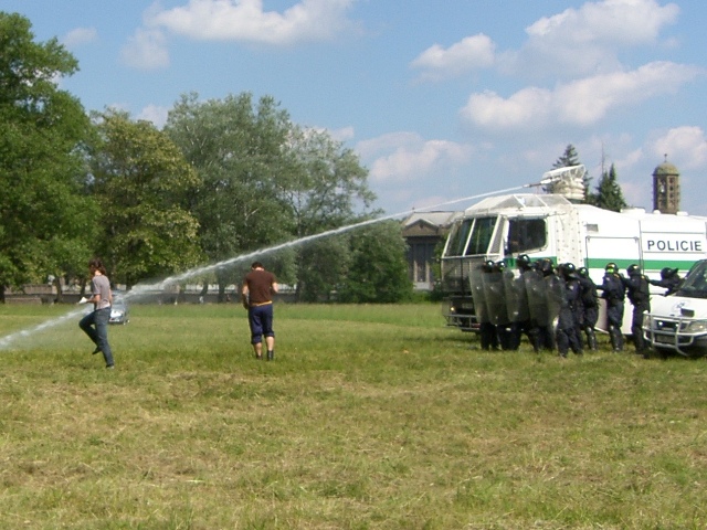 Den záchranářů - 059