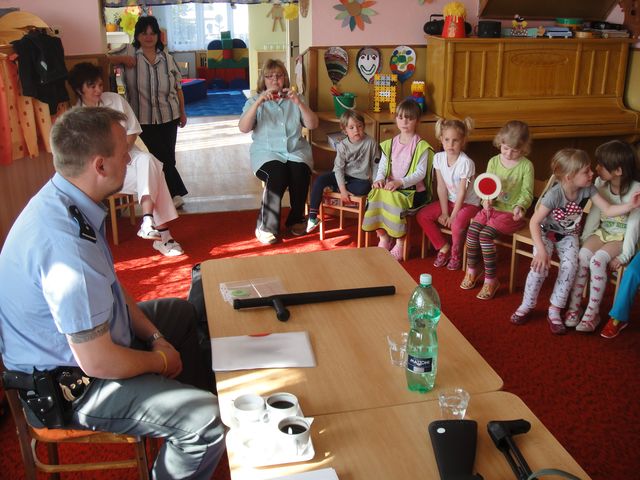 Děti a policisté - Bochov 4