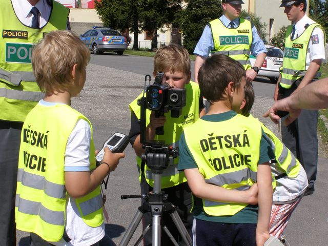 Dětská policie_jaro 2011_09