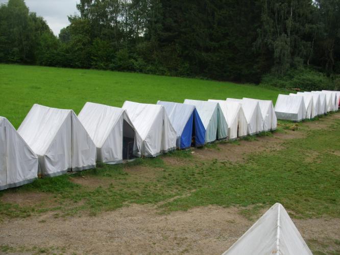 Dolní Mrzatec-stanový tábor.JPG