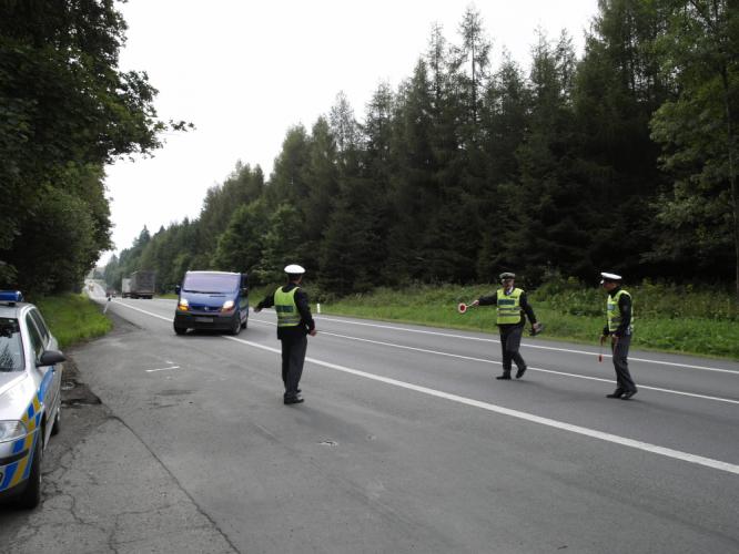Dopravně bezpečnostní opatření 12. 8. 2011