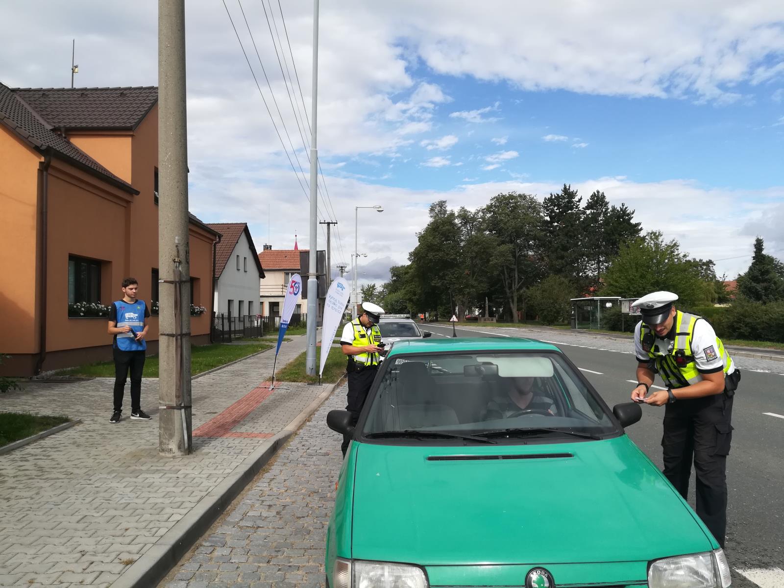 Dopravní akce v obci Bukovka.