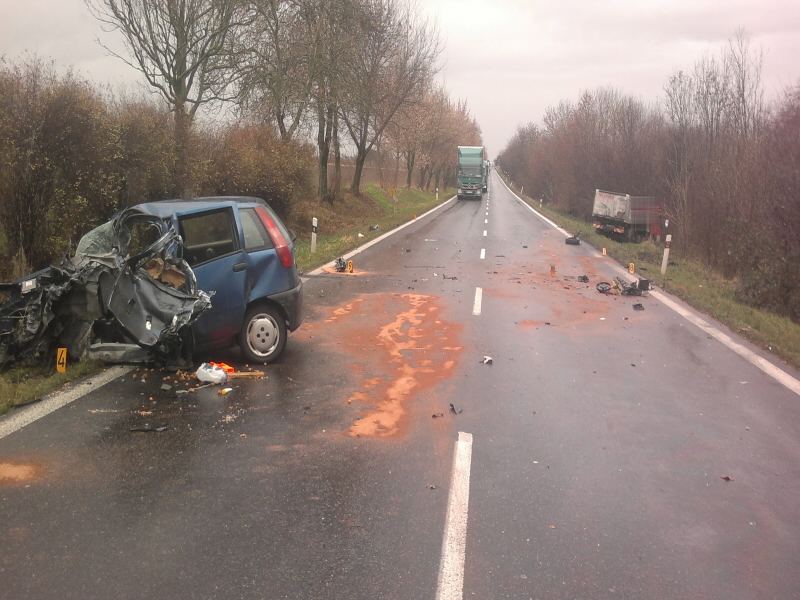 Dopravní nehoda 30. 11. 2015 foto č. 3