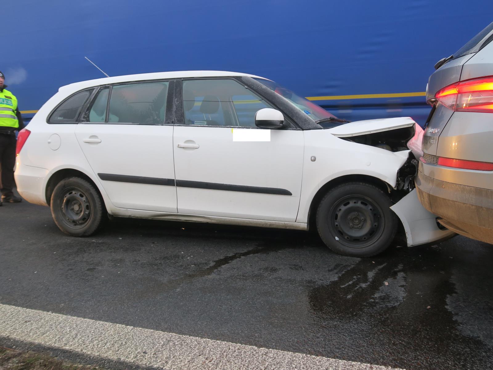 Dopravní nehoda - Březí - 04.12.2019