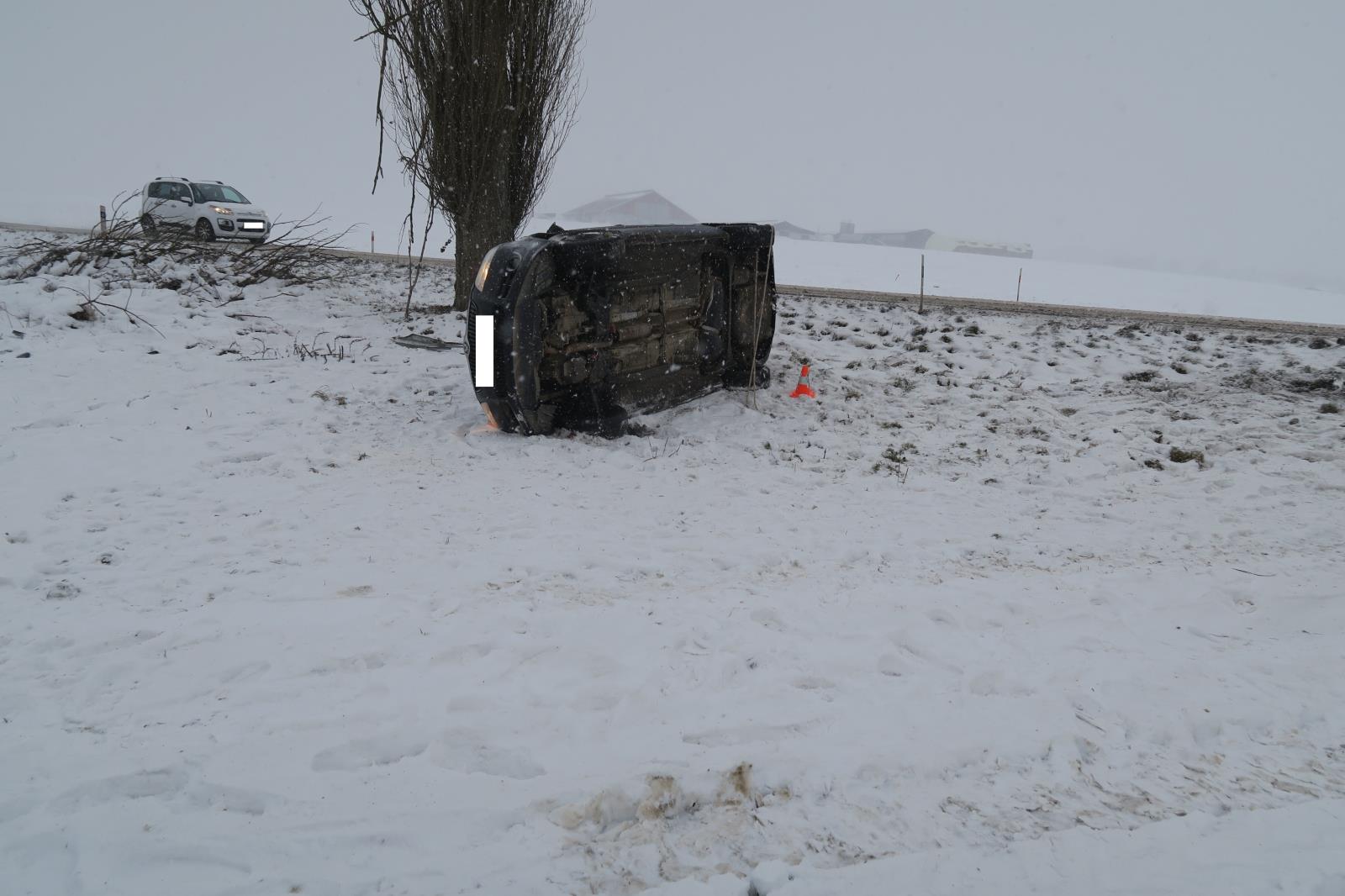 Dopravní nehoda - Spáňov - 12.01.2021