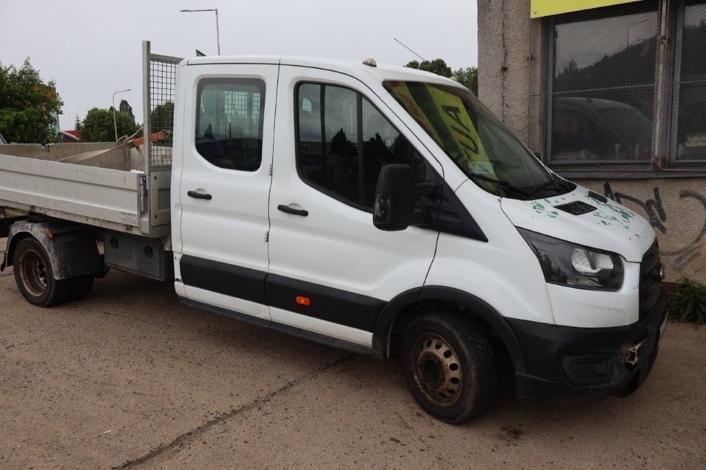 Ford Transit 1
