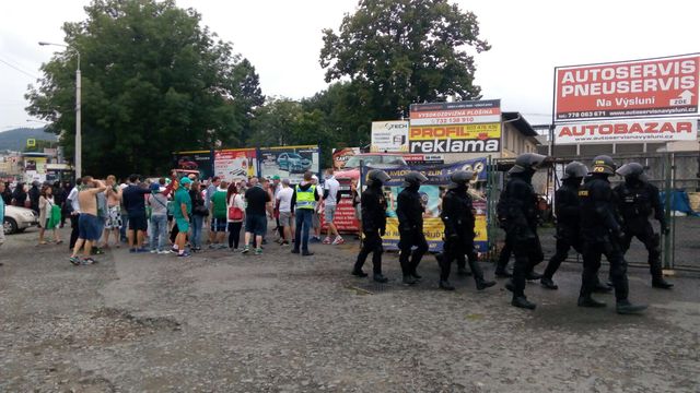 Fotbal Zlín Karviná 5 2017.JPG