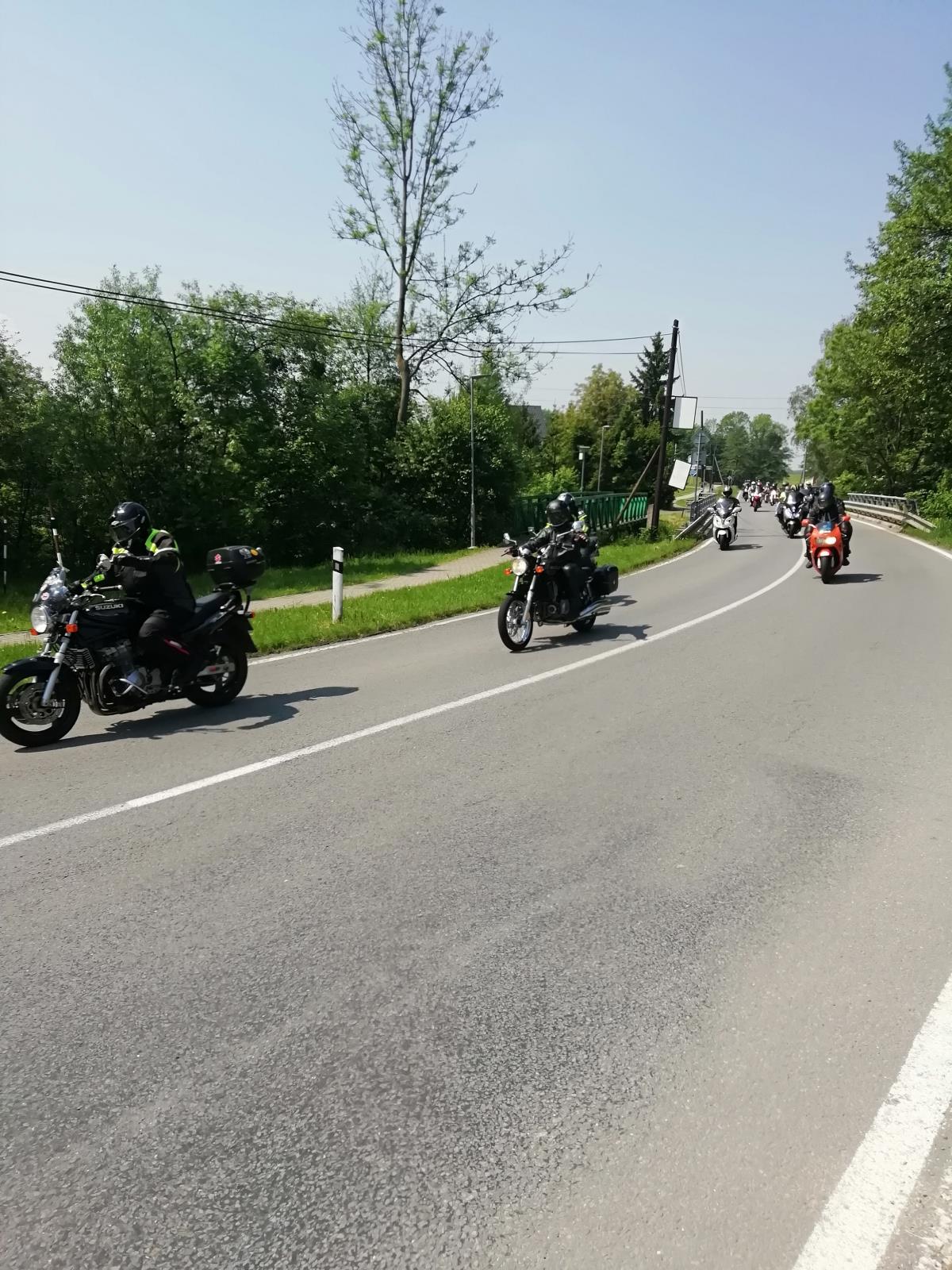 Foto motorkáři 12.jpg
