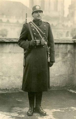 Fotografie četníků z roku 1937