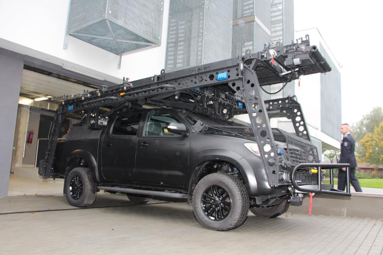 Hilux_1.jpg