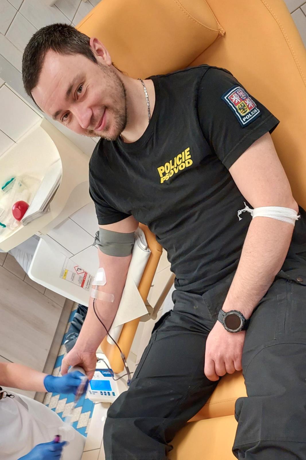 Hromadné darování krve policistů - duben 2023 - Náchod