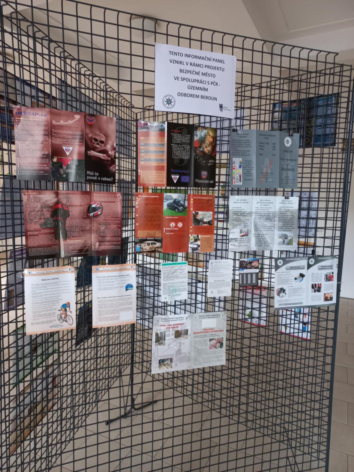 Informační panel v budově MěÚ Hořovice