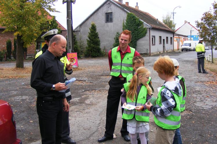 Jezdíme s úsměvem - ZŠ Záhoří - 6.10.2009 002.jpg