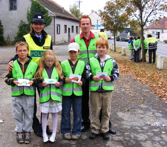 Jezdíme s úsměvem - ZŠ Záhoří - 6.10.2009 004.jpg