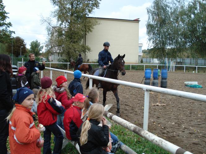 Jízdní policie-4