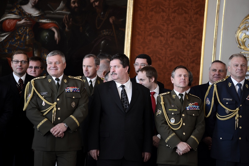 Jmenování generálů 1.jpg