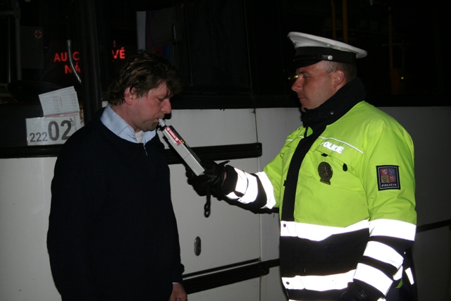 Kontroly autobusů Bk.JPG