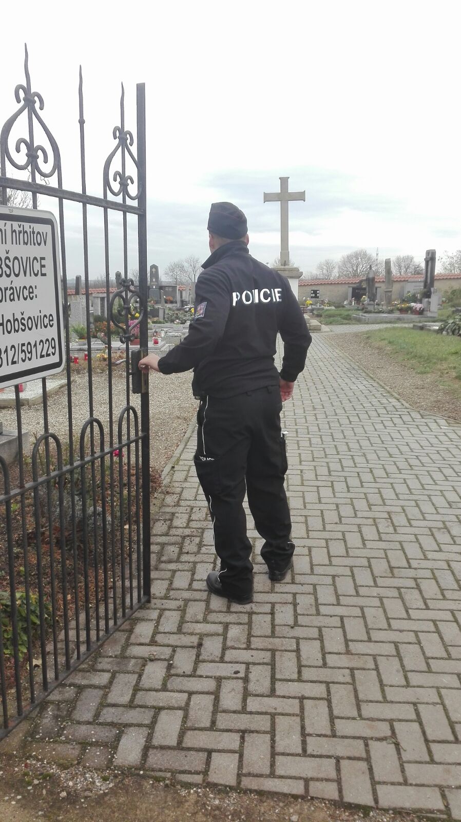 Kontroly hřbitovů na Kladensku