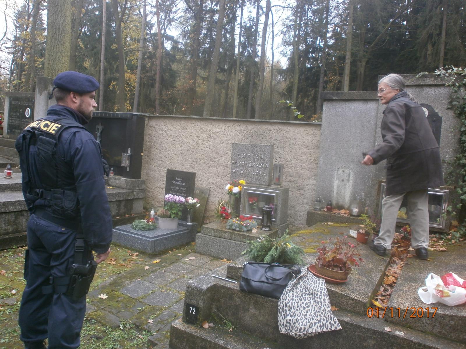 Kontroly hřbitovů na Kladensku