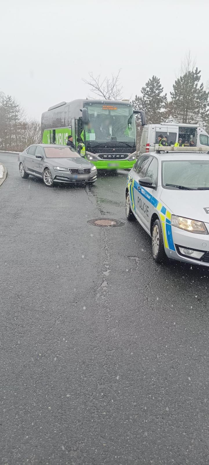 Kontroly odboru cizinecké policie