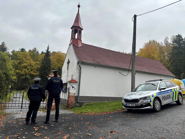 Kontroly v blízkosti hřbitovů