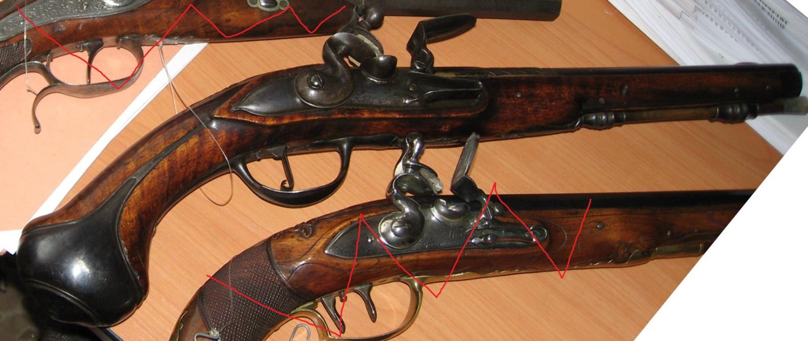 Křesadlová pistole Lazarino Cominazo.jpg